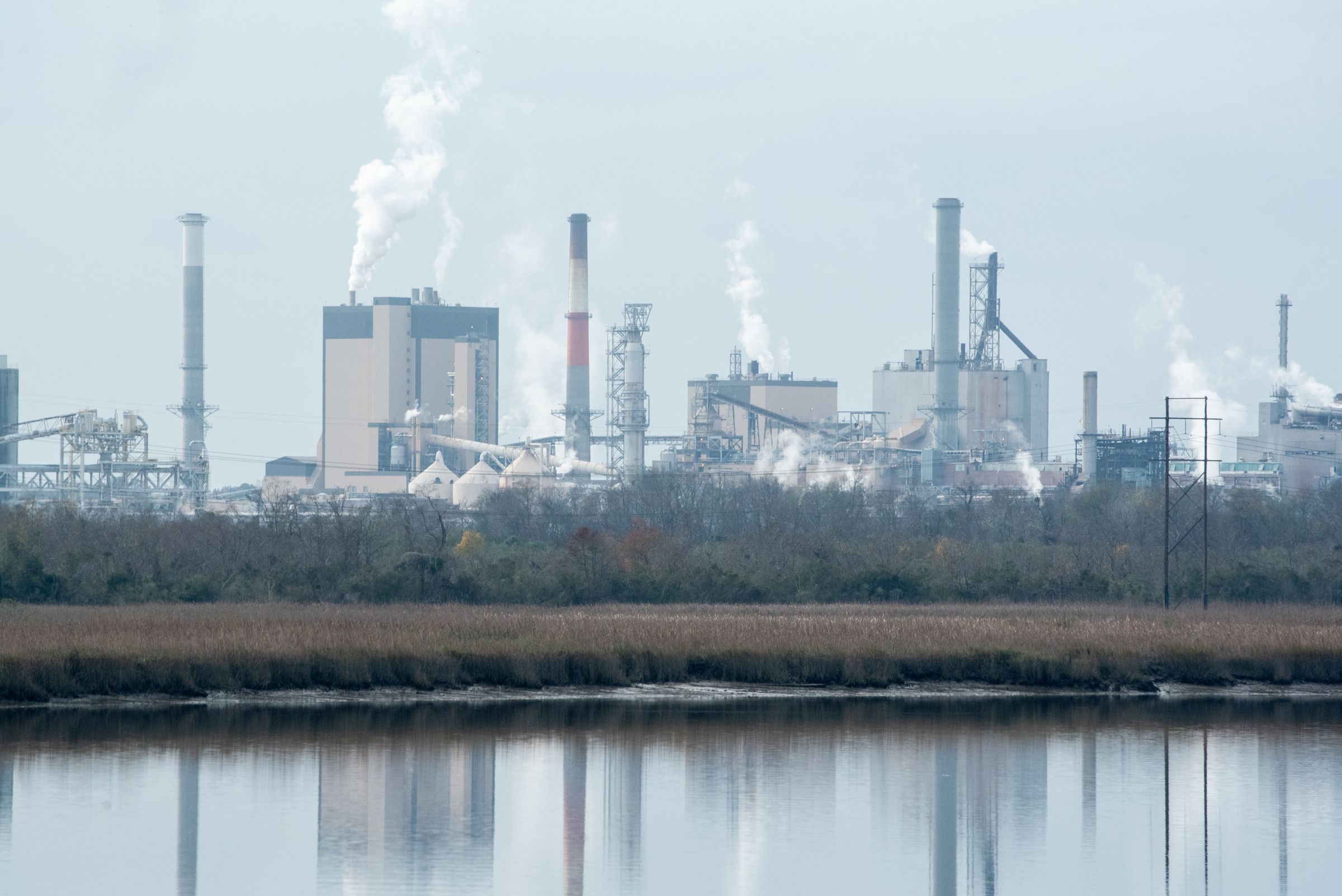 An integrated steel works from the air